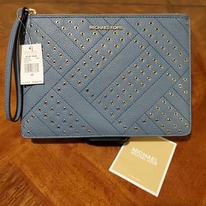 Michael Kors XL Clutch $168 RETAIL